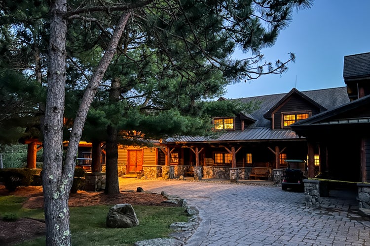 New Chatwal Lodge Brings Luxury — And Kitschy Wooden Wildlife — To The 