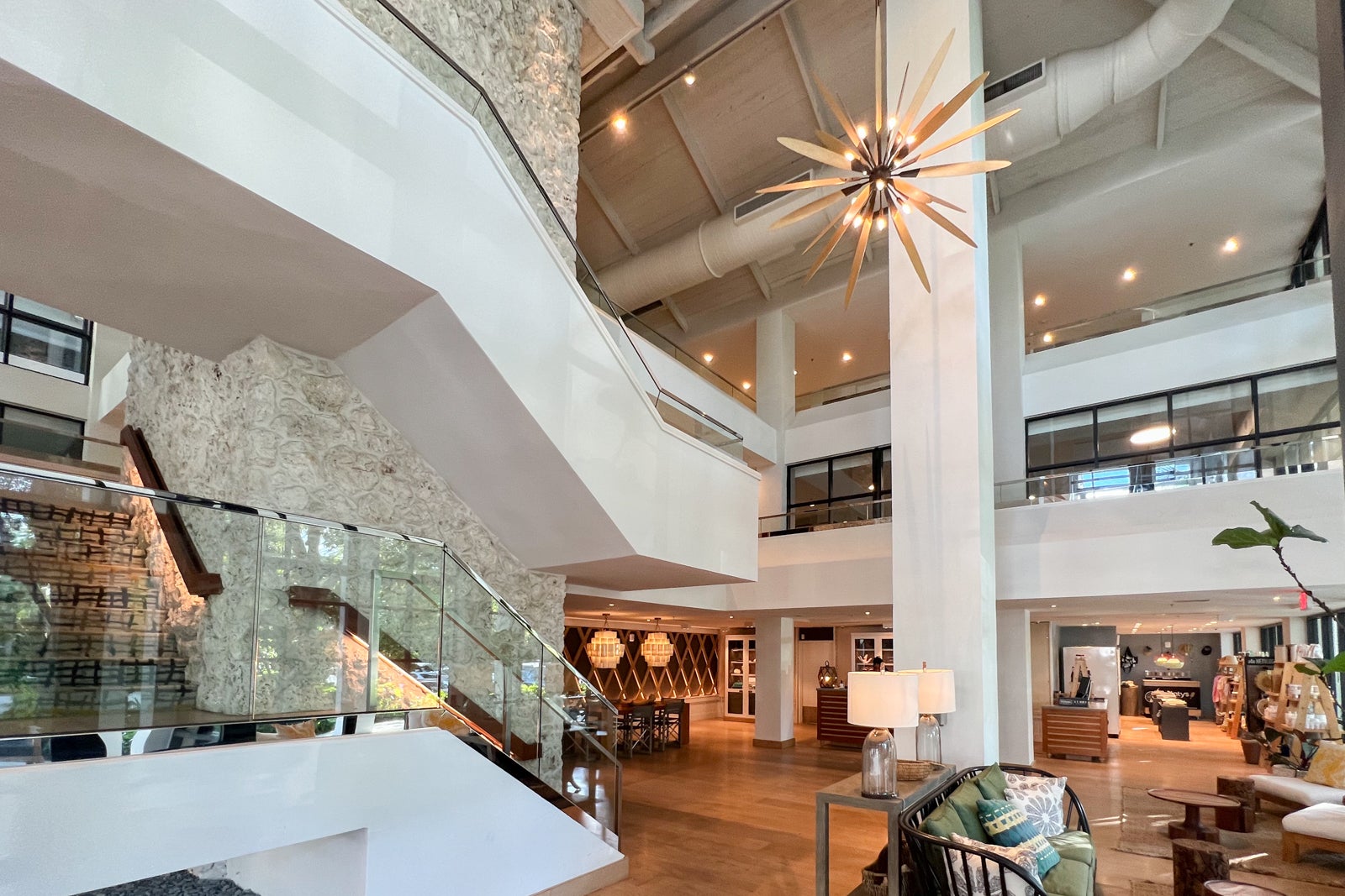 Playa Largo Resort & Spa or Baker's Cay Resort Key Largo Which beach