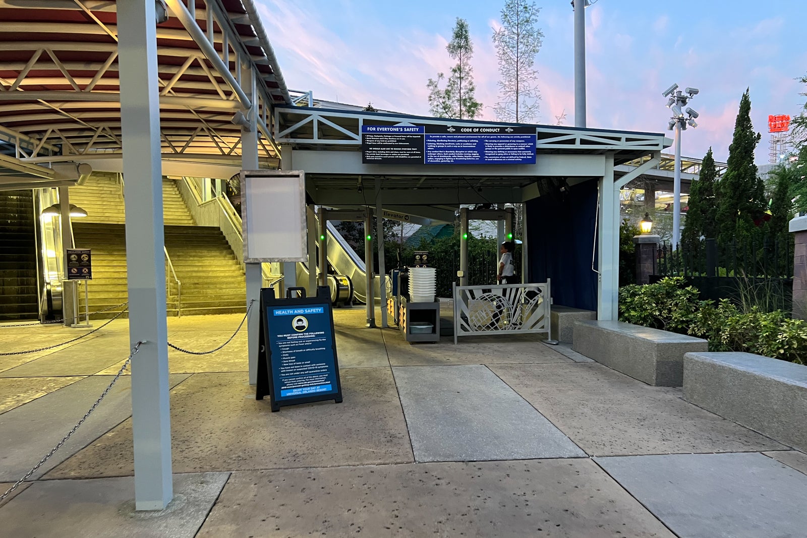 South Parking Garage At Universal Orlando, Joe Shlabotnik