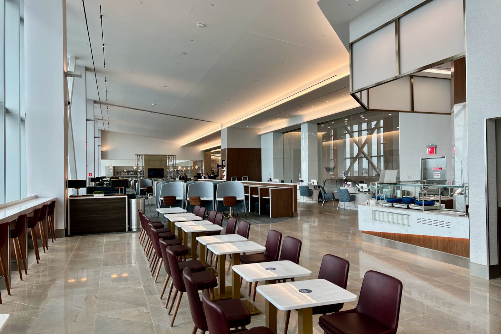 First look at Delta's largest-ever Sky Club, opening in the new ...