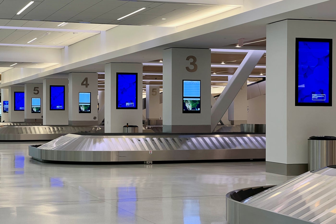 Delta baggage fees and how to avoid paying them