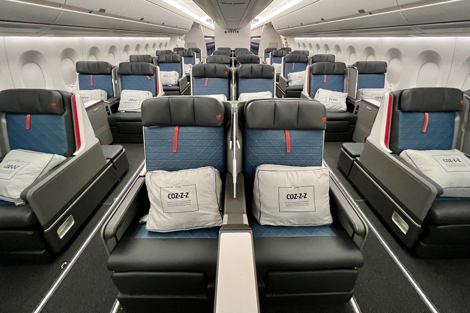 Delta inaugurates used Boeing 737s that are missing WiFi, TVs The