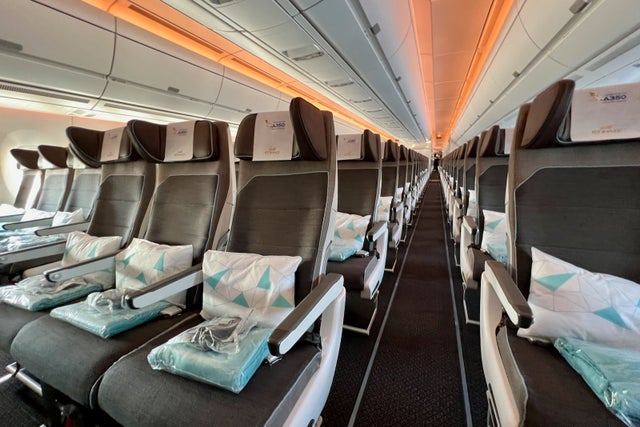 Onboard Etihad's 1st Airbus A350 flight to the US, featuring a new ...