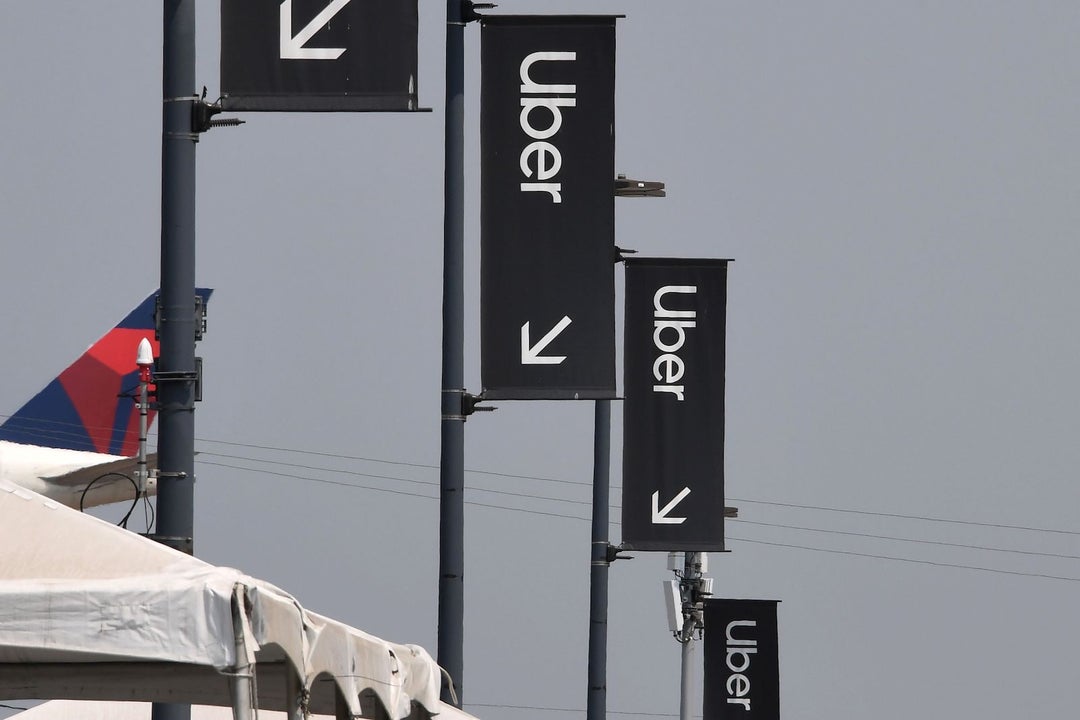 Uber expands airport reserve pickup ahead of summer travel congestion