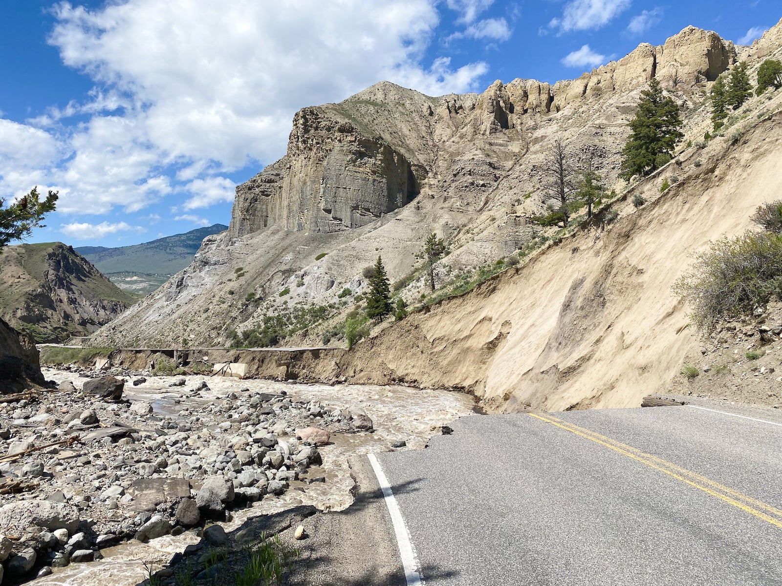 Yellowstone National Park Opens Key Entrance After Summer Floods The