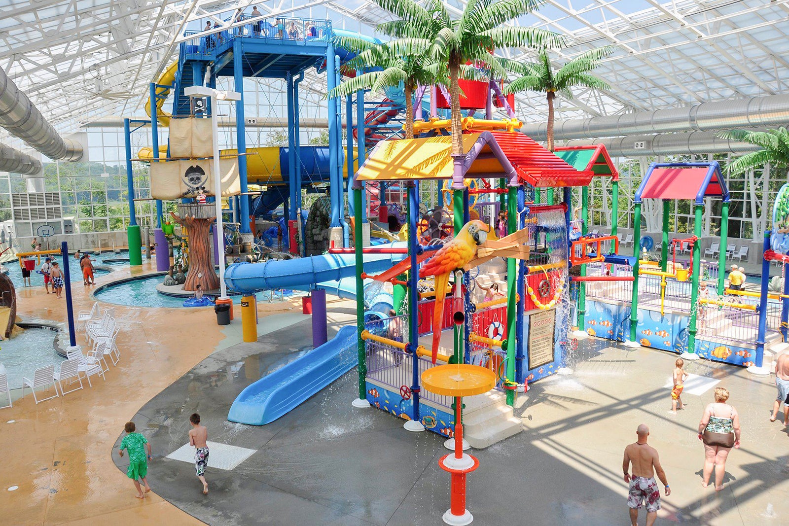 Indoor water park kids' play area