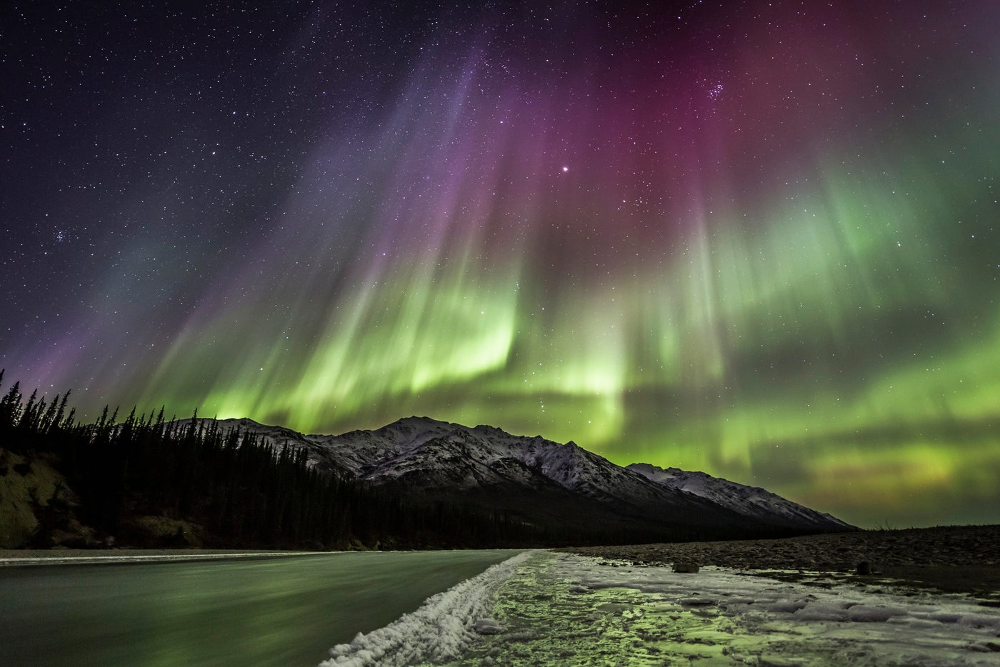 A guide to seeing the northern lights on a cruise