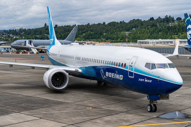 Ryanair orders 300 new 737 MAX 10 aircraft from Boeing - The Points Guy