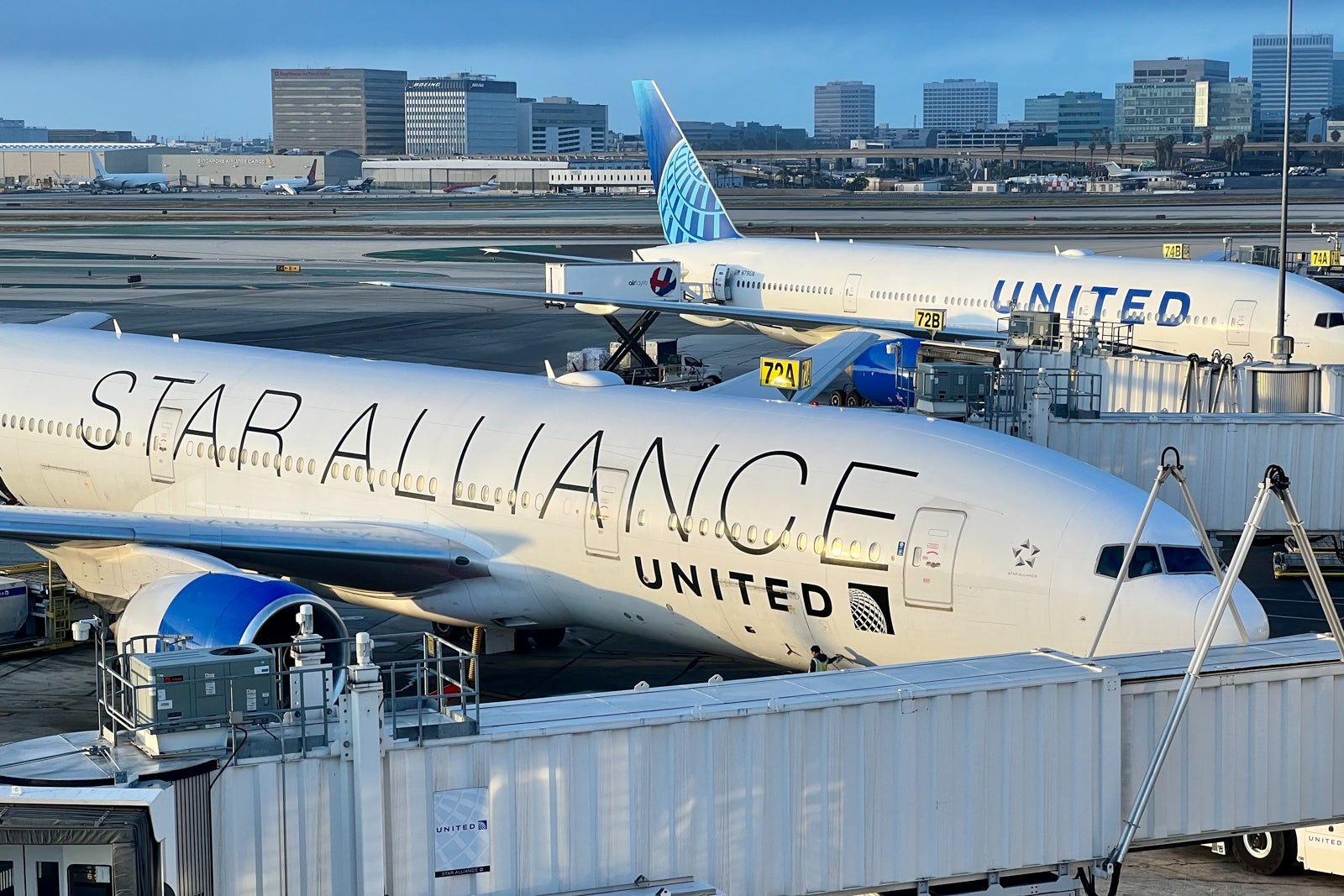 United Boeing 777 Star Alliance LAX Los Angeles