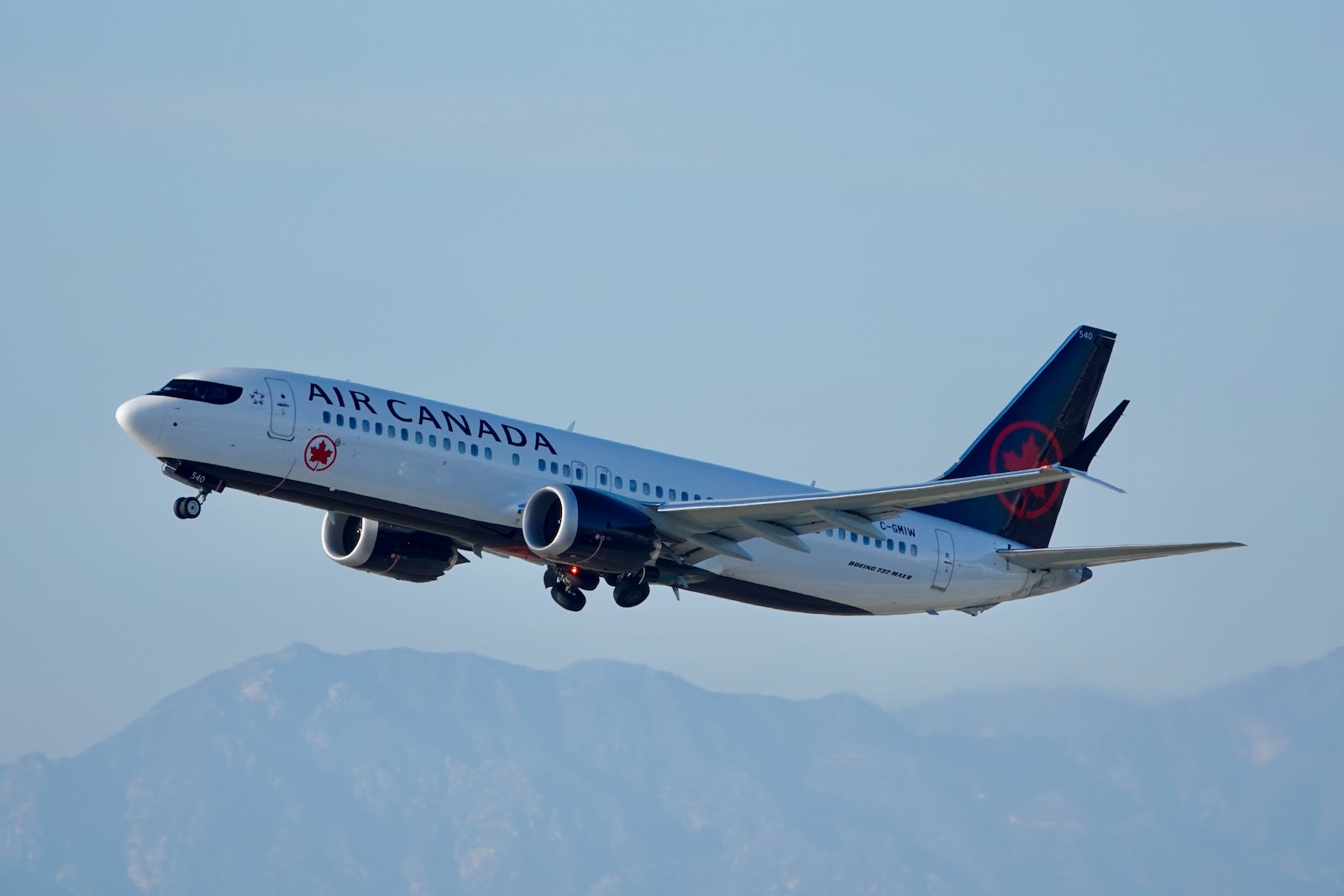 Air Canada Boeing 737 MAX 8 Takeoff