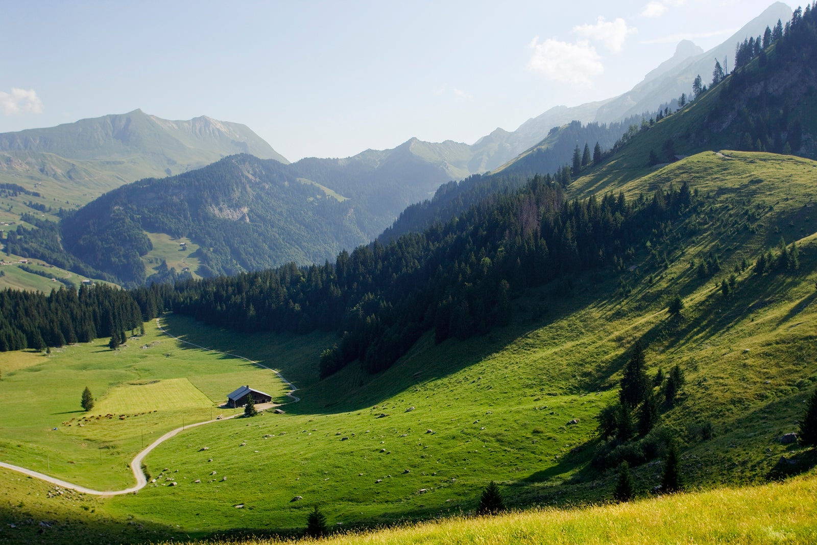 10 gorgeous but underrated French towns - The Points Guy