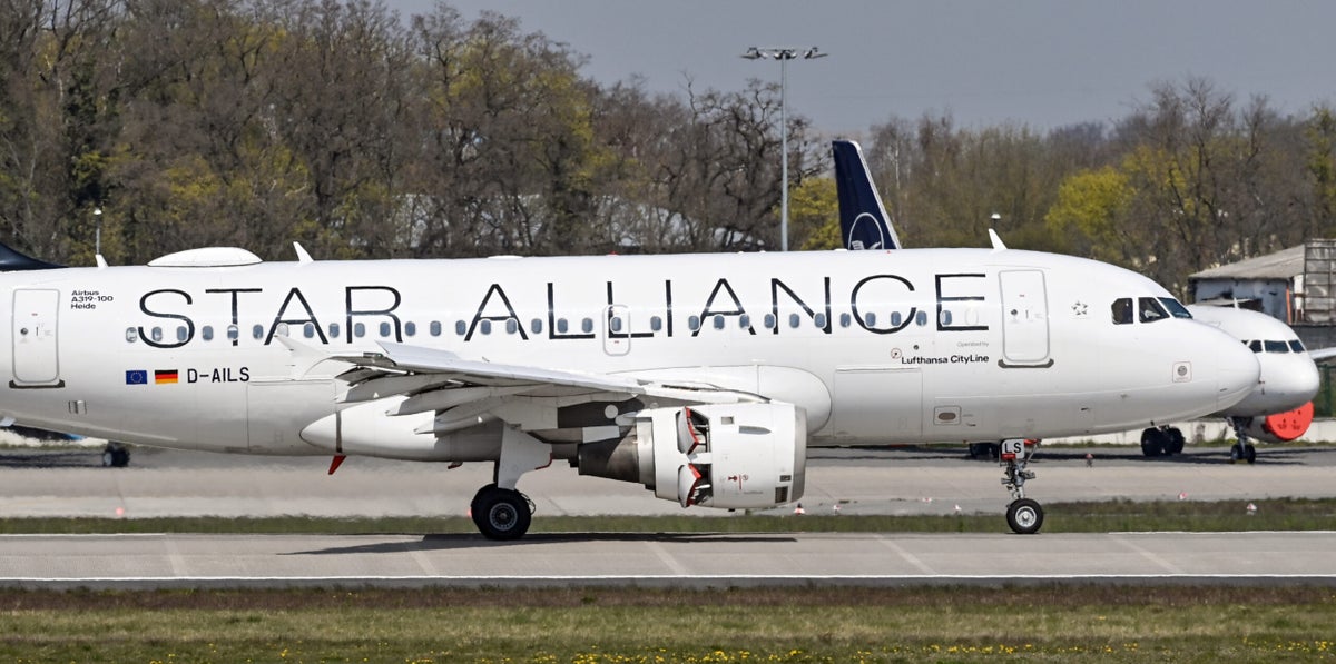 A guide to Star Alliance including Star Alliance Silver and Gold The Points Guy