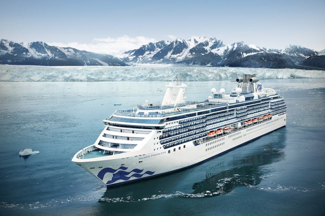 Hubbard Glacier vs Glacier Bay: Which is the better scenic cruising ...