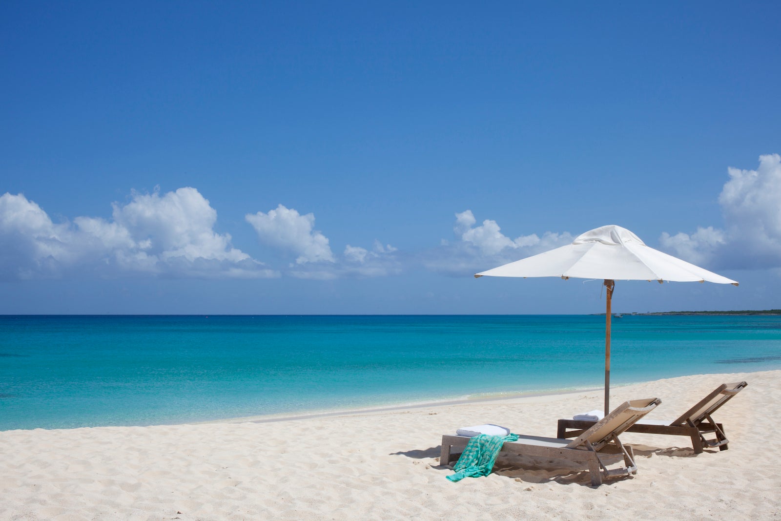 Turks and Caicos flight deals available for this summer, fall and early ...