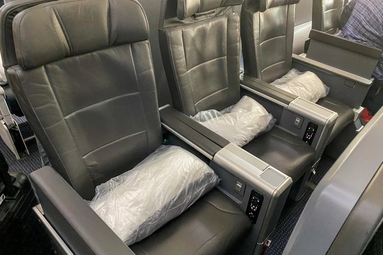 Why American Airlines premium economy is worth the money - The Points Guy