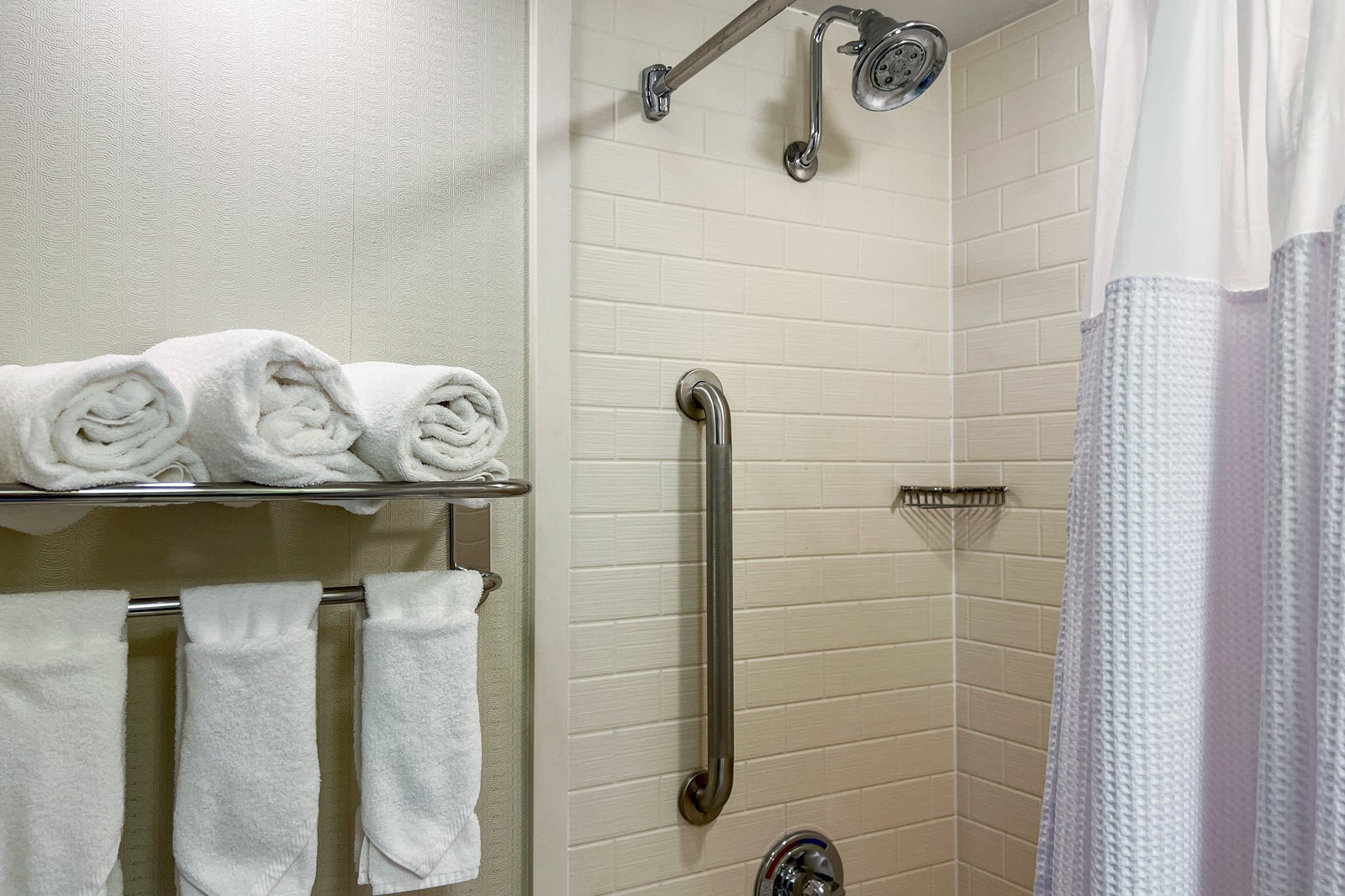shower in hotel room