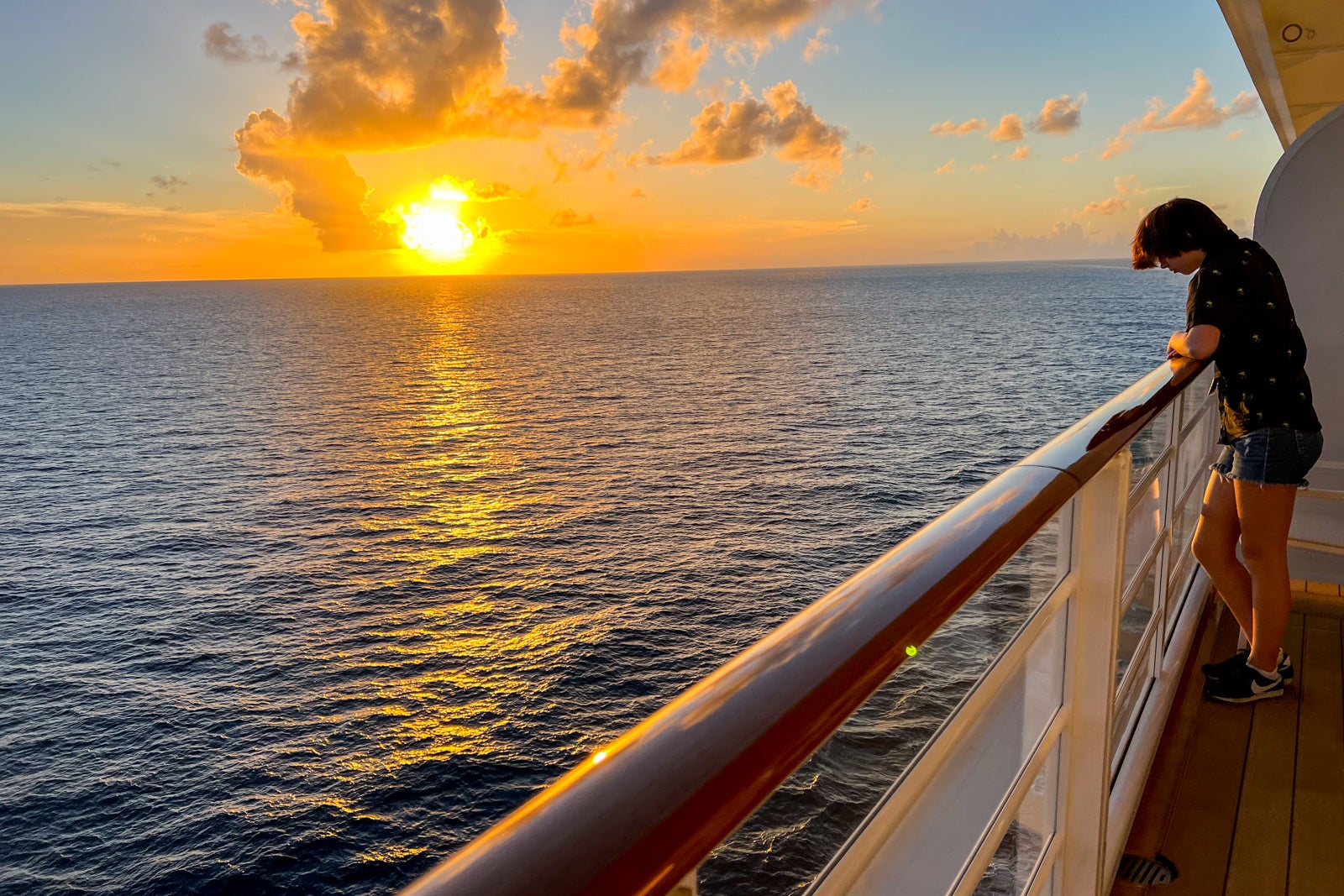 disney cruise wish royal suite