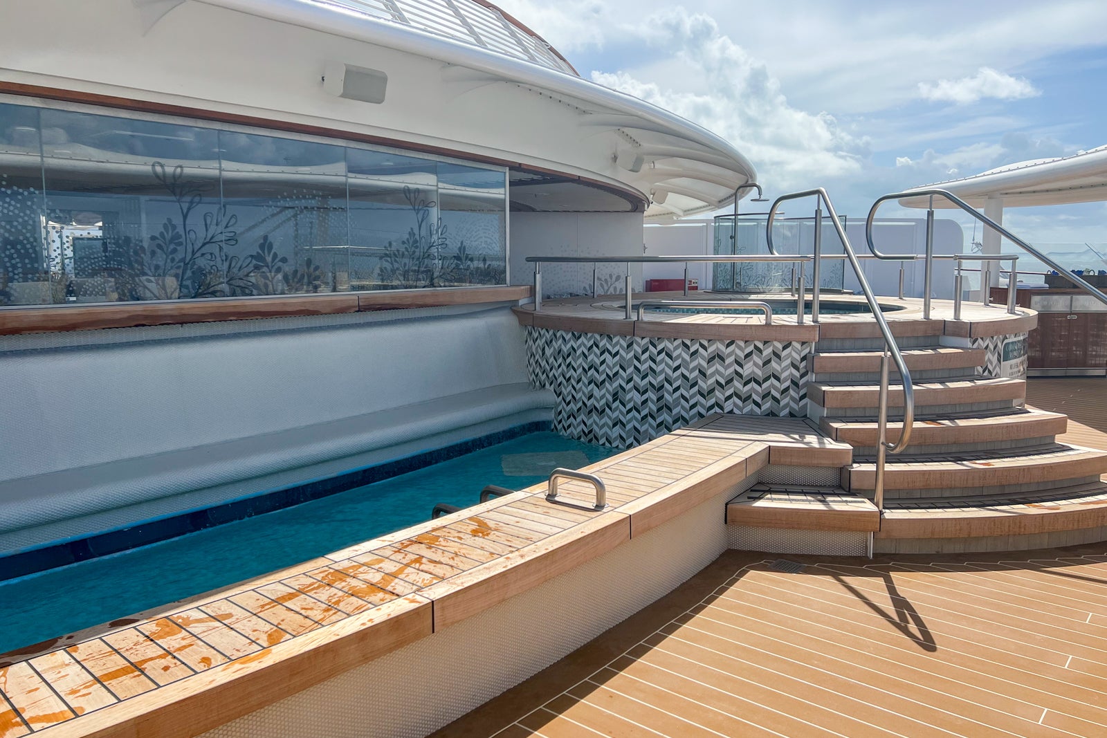 oceanview vs verandah disney cruise