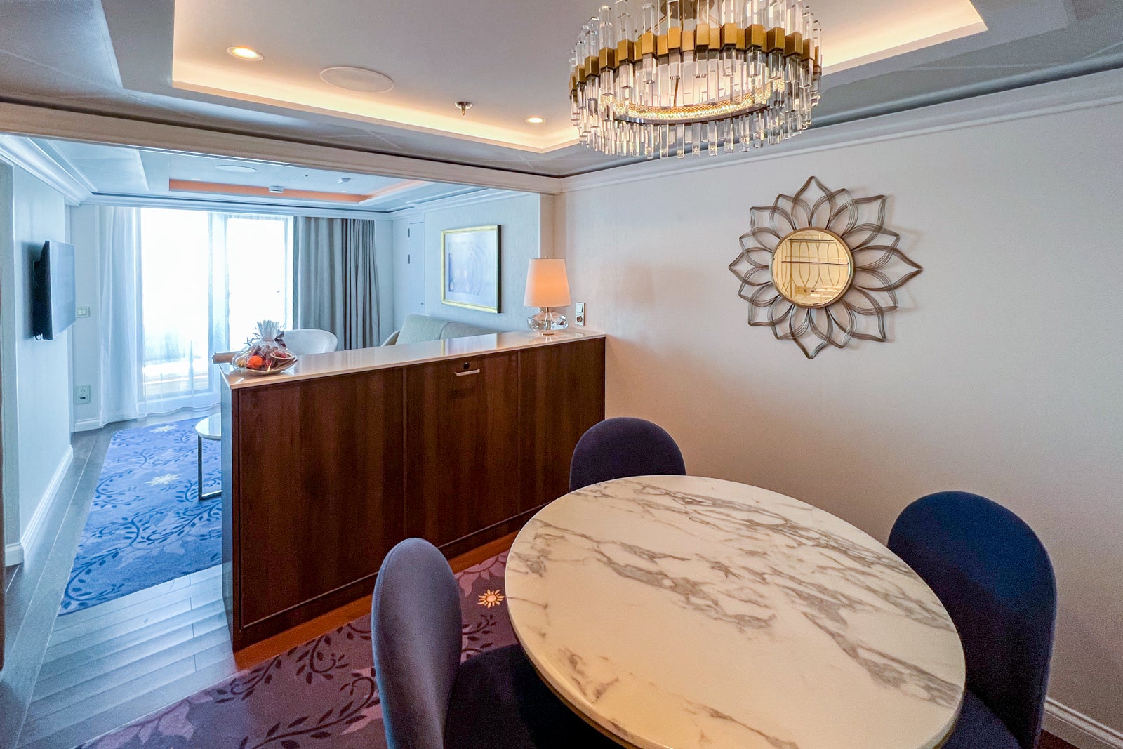 best suites on disney cruise