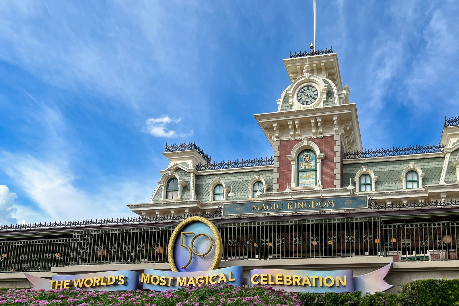 Walt Disney World Magic Kingdom Keys to the Kingdom Tour