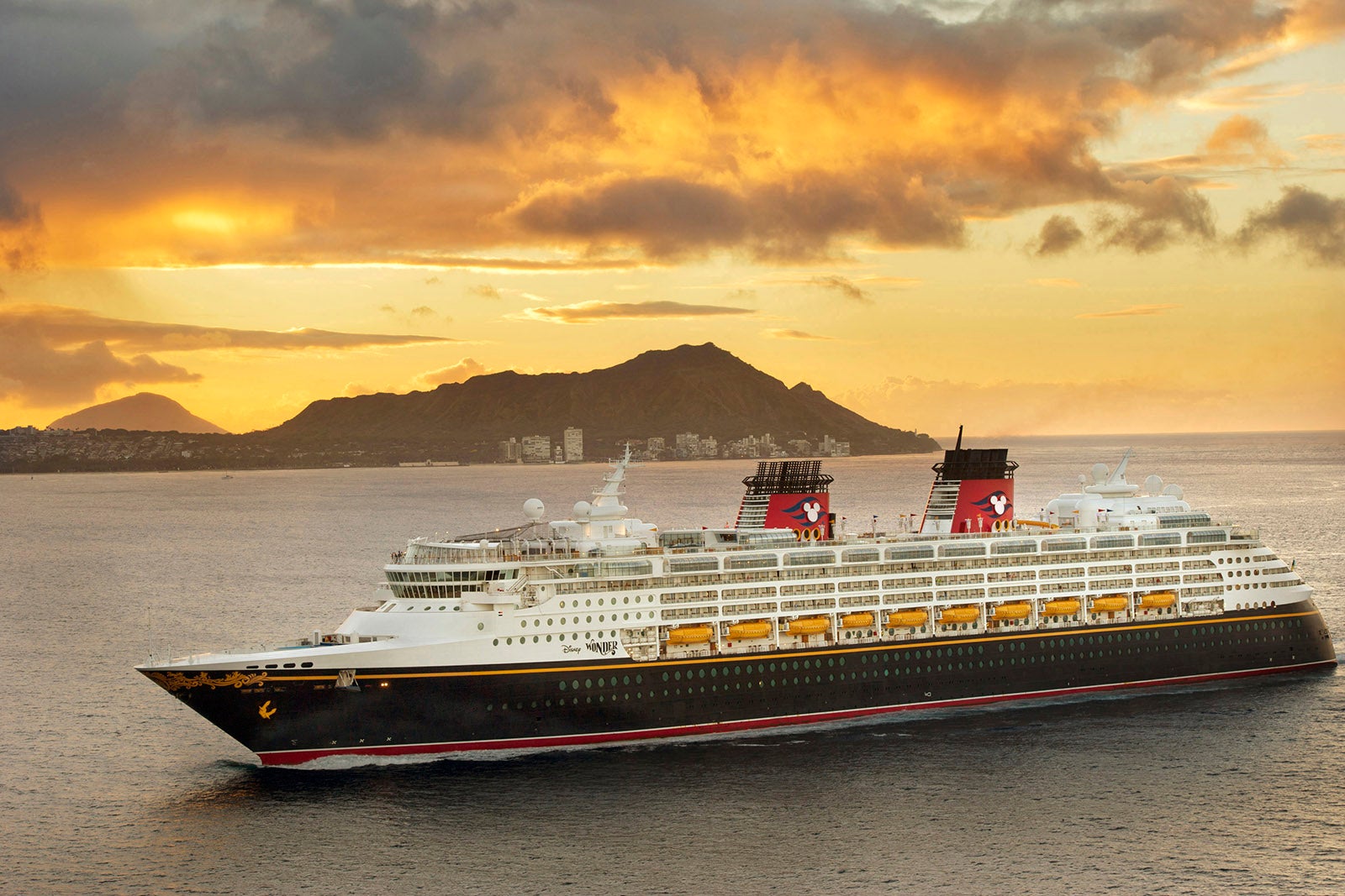 A line-by-line guide to internet access at sea - The Points Guy