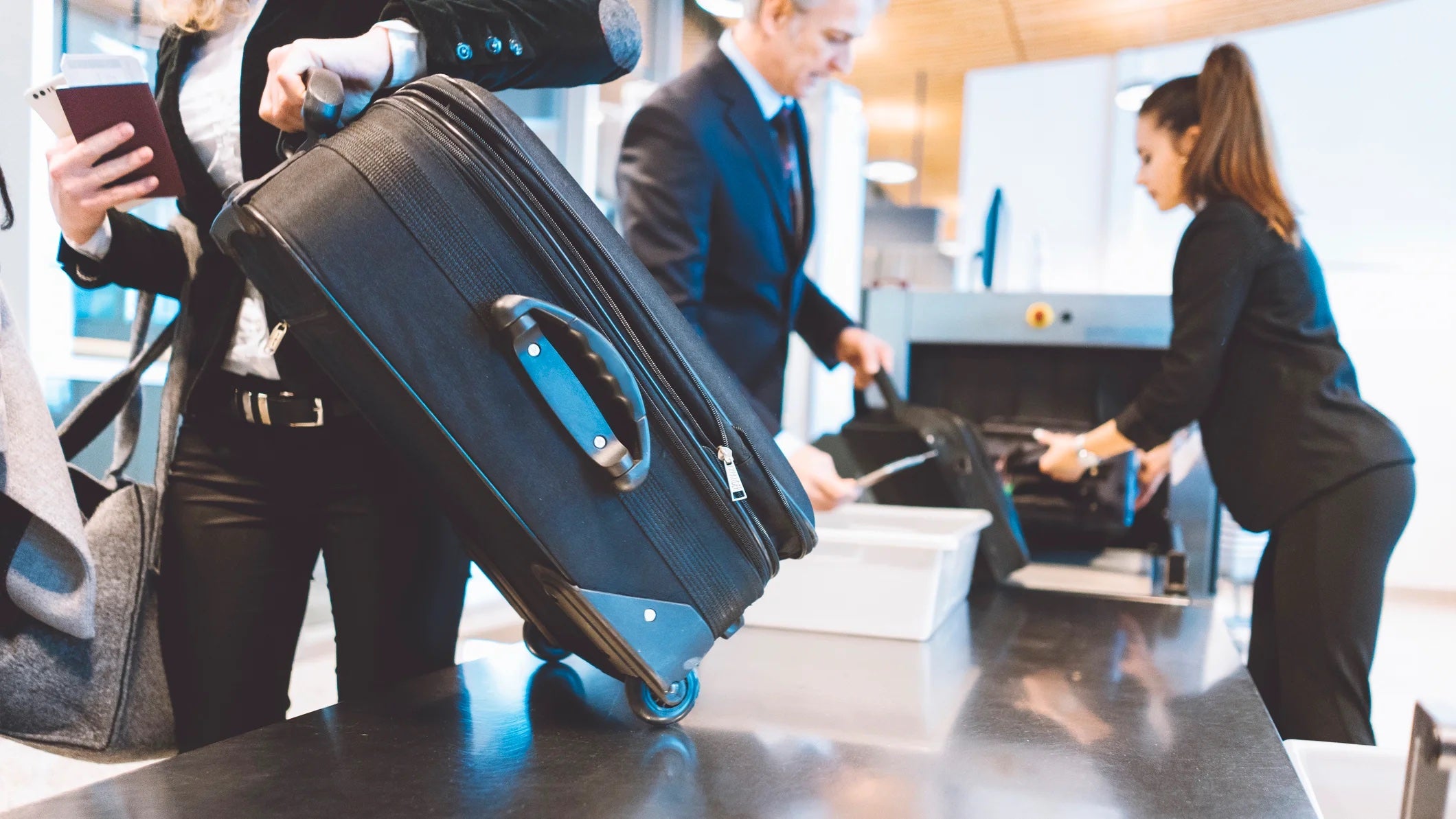 luggage check