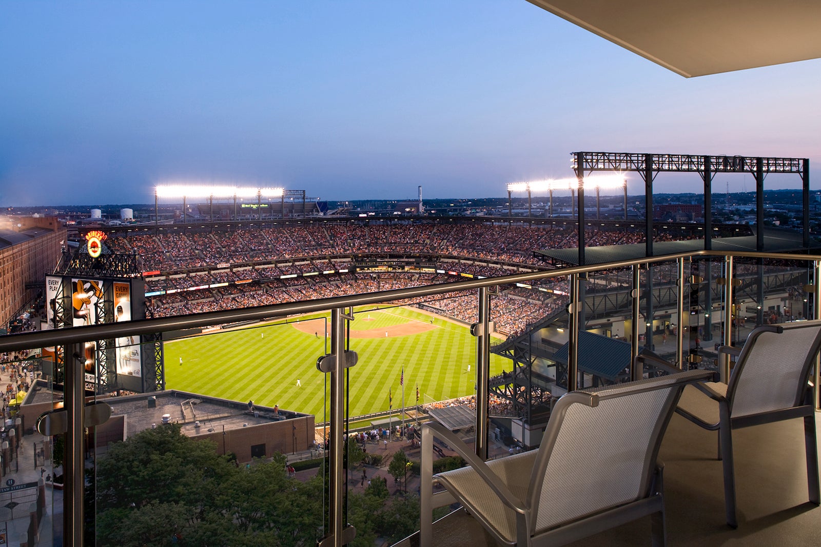 Hotels with MLB baseball stadium views