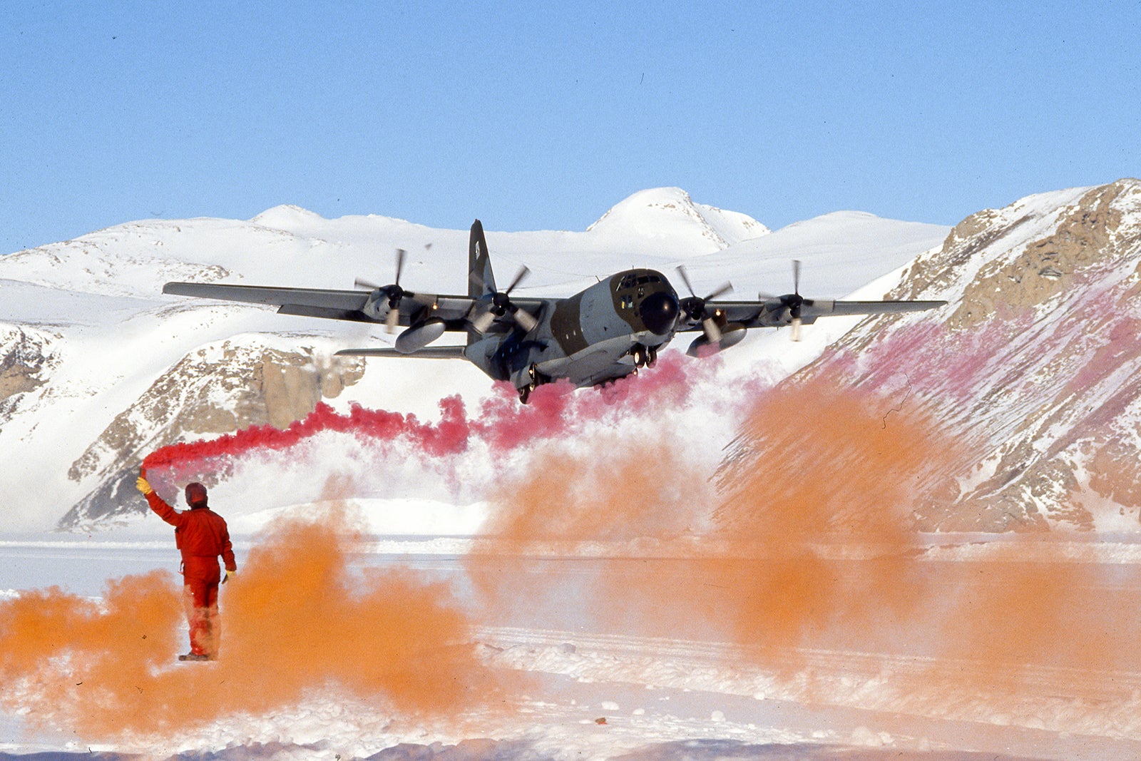 plane landing Antarctica