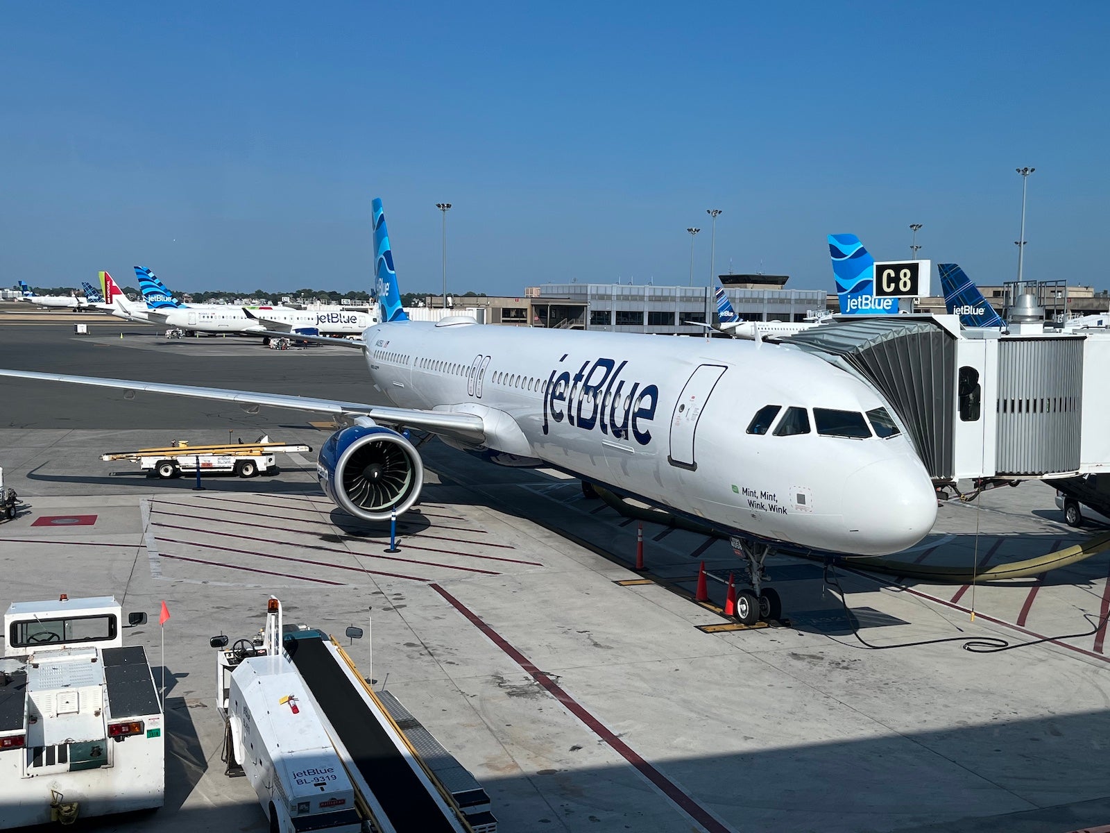 jetblue inaugural flight aircraft