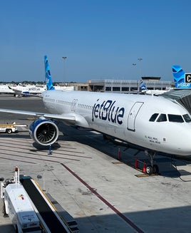 JetBlue trims London, Paris and New York LaGuardia service; doubles down on San Juan