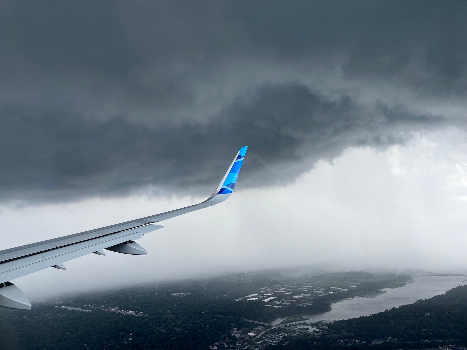 stormy landing jfk