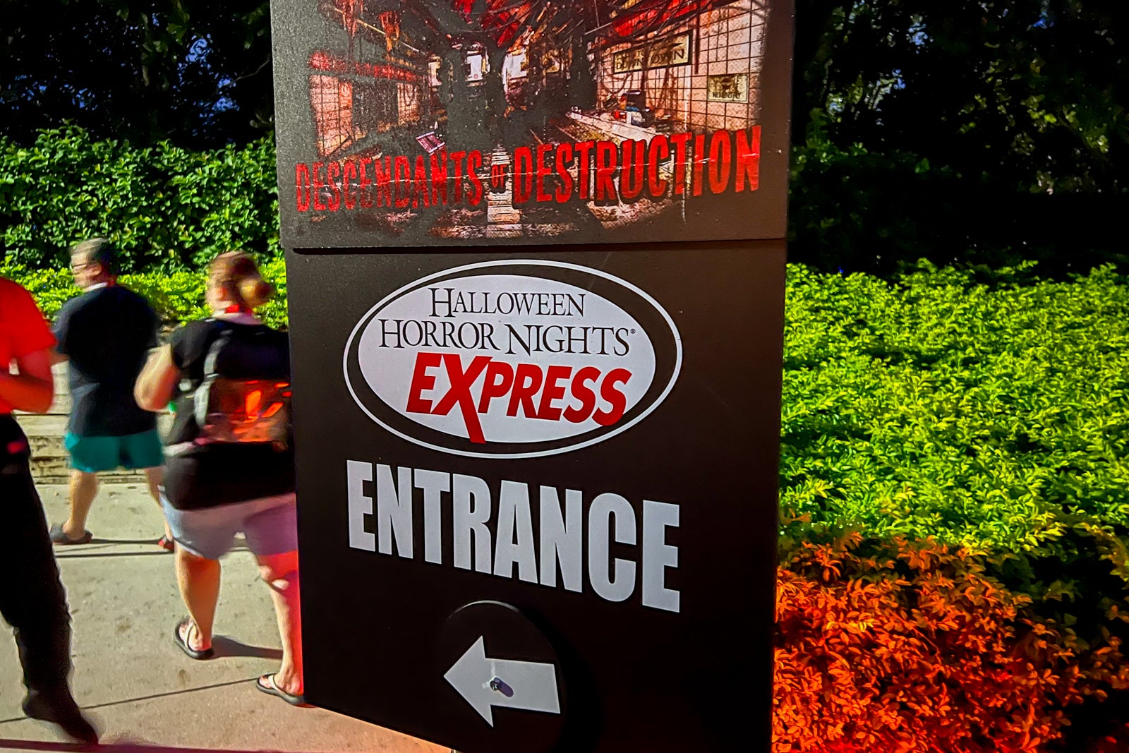 A (scared) firsttimer's guide to Universal Orlando's Halloween Horror