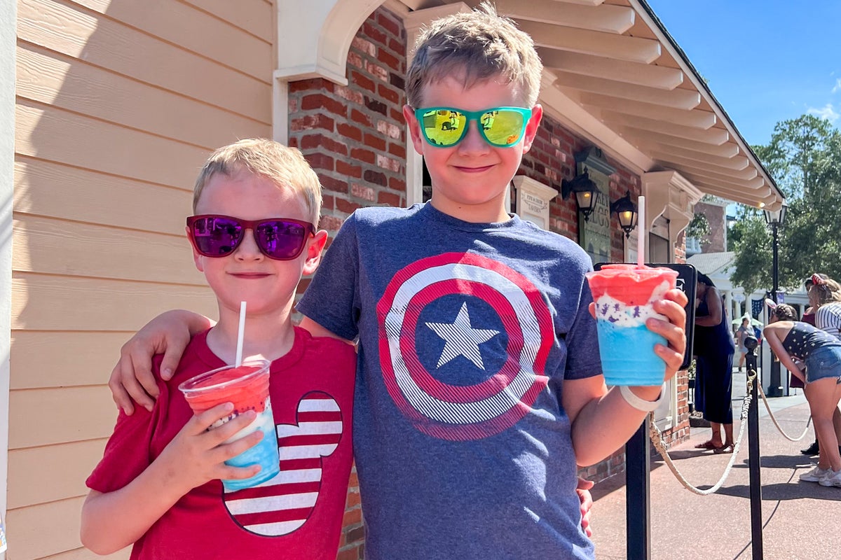 Disney World Packing Guide From A Theme Park Pro The Points Guy disney-world-packing-guide-from-a-theme-park-pro-the-points-guy