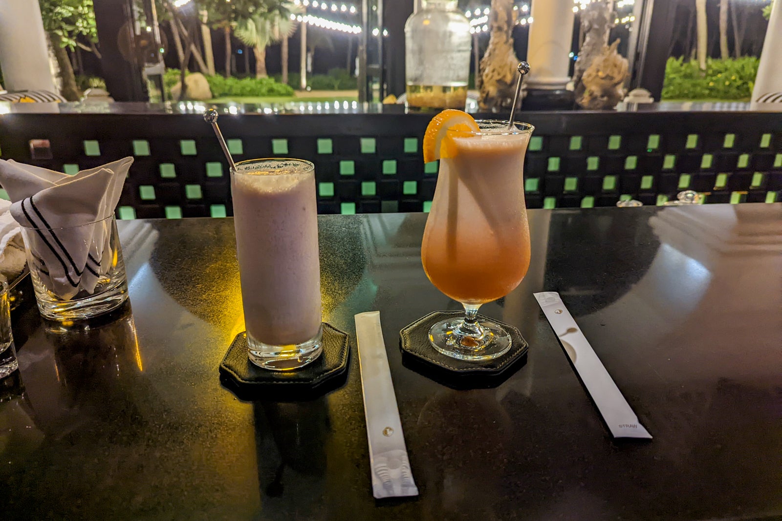 InterContinental Danang Long Bar fitness drink