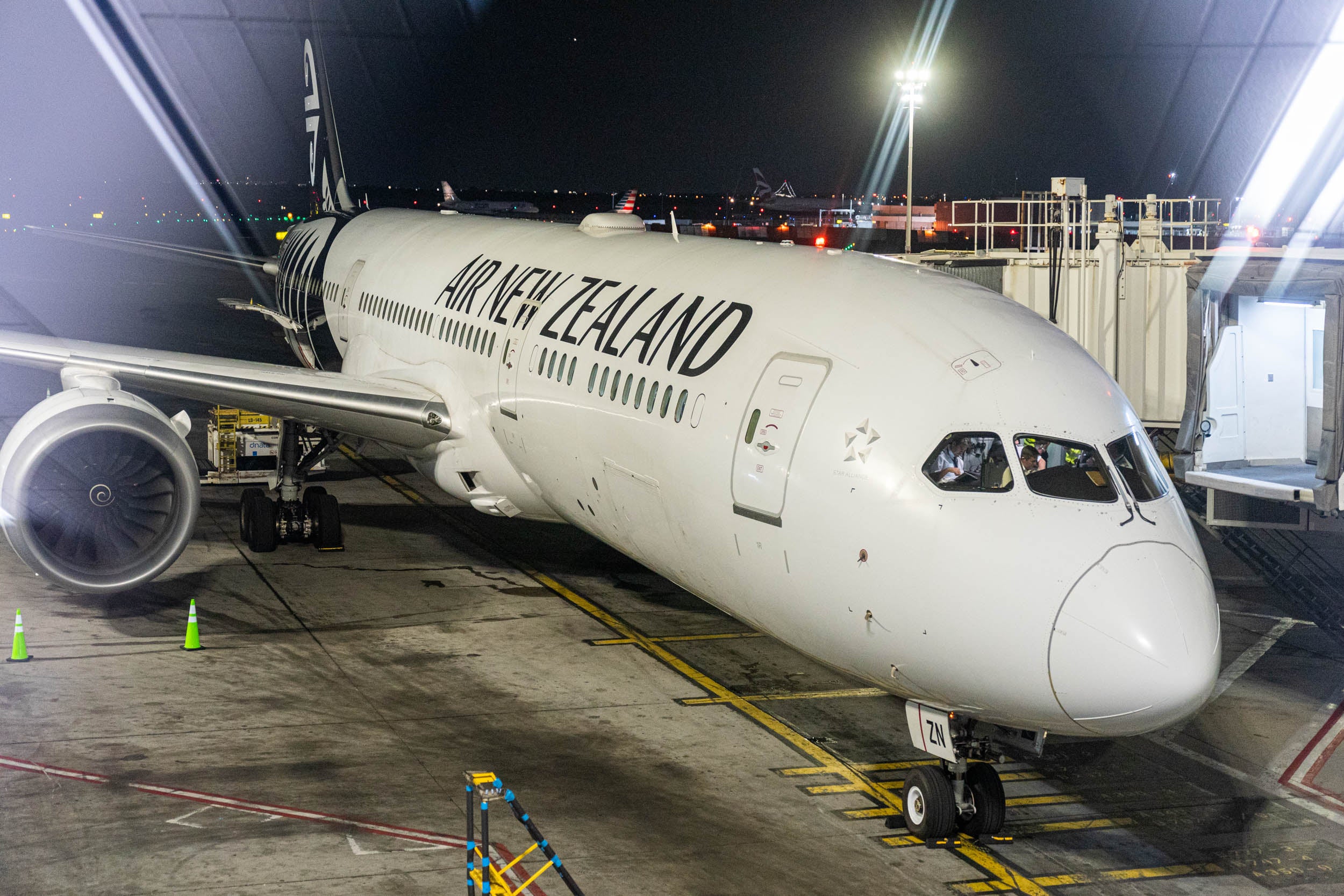 Air New Zealand completes first 17-hour nonstop flight from New York to Auckland..