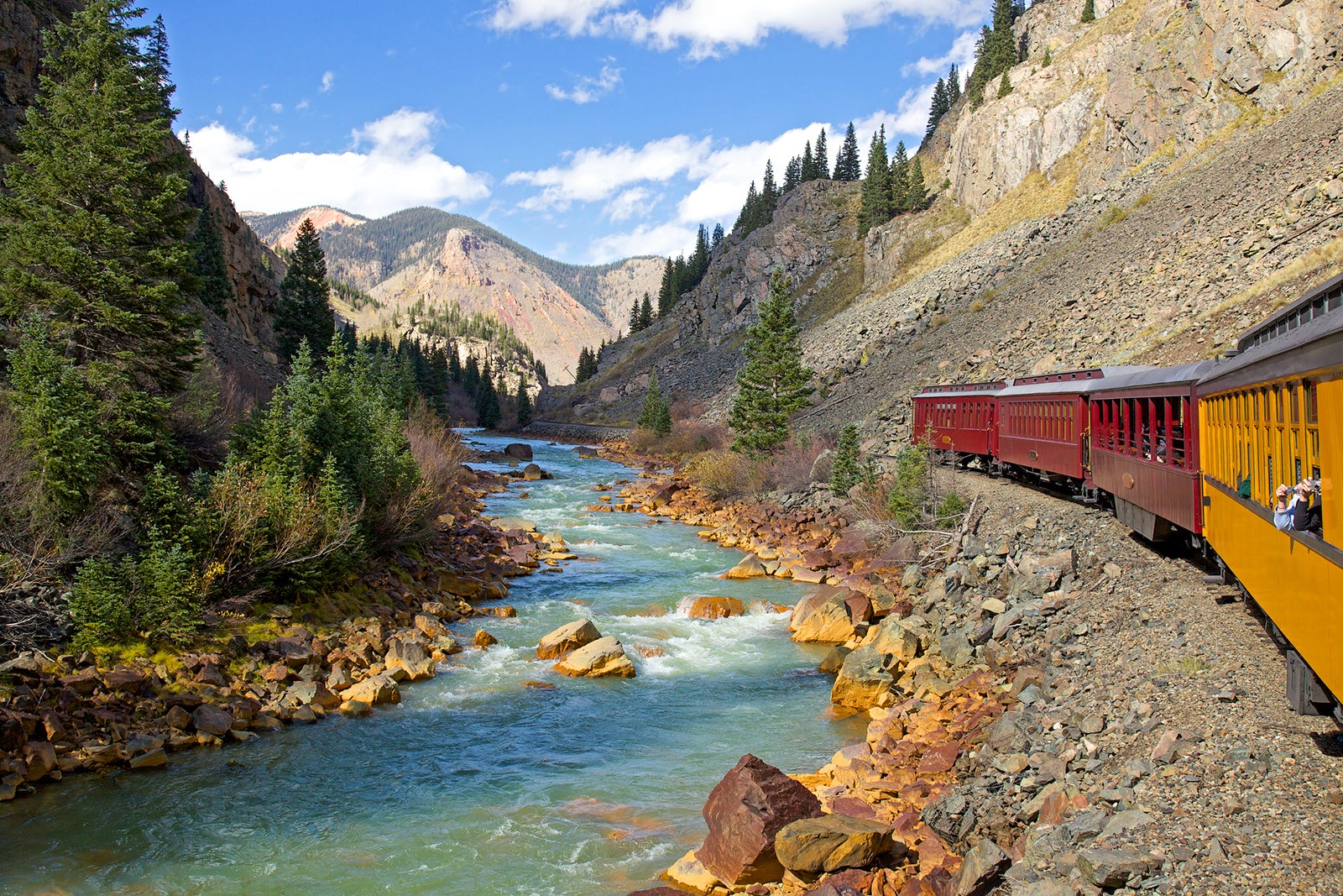 world's most scenic railway journeys canada