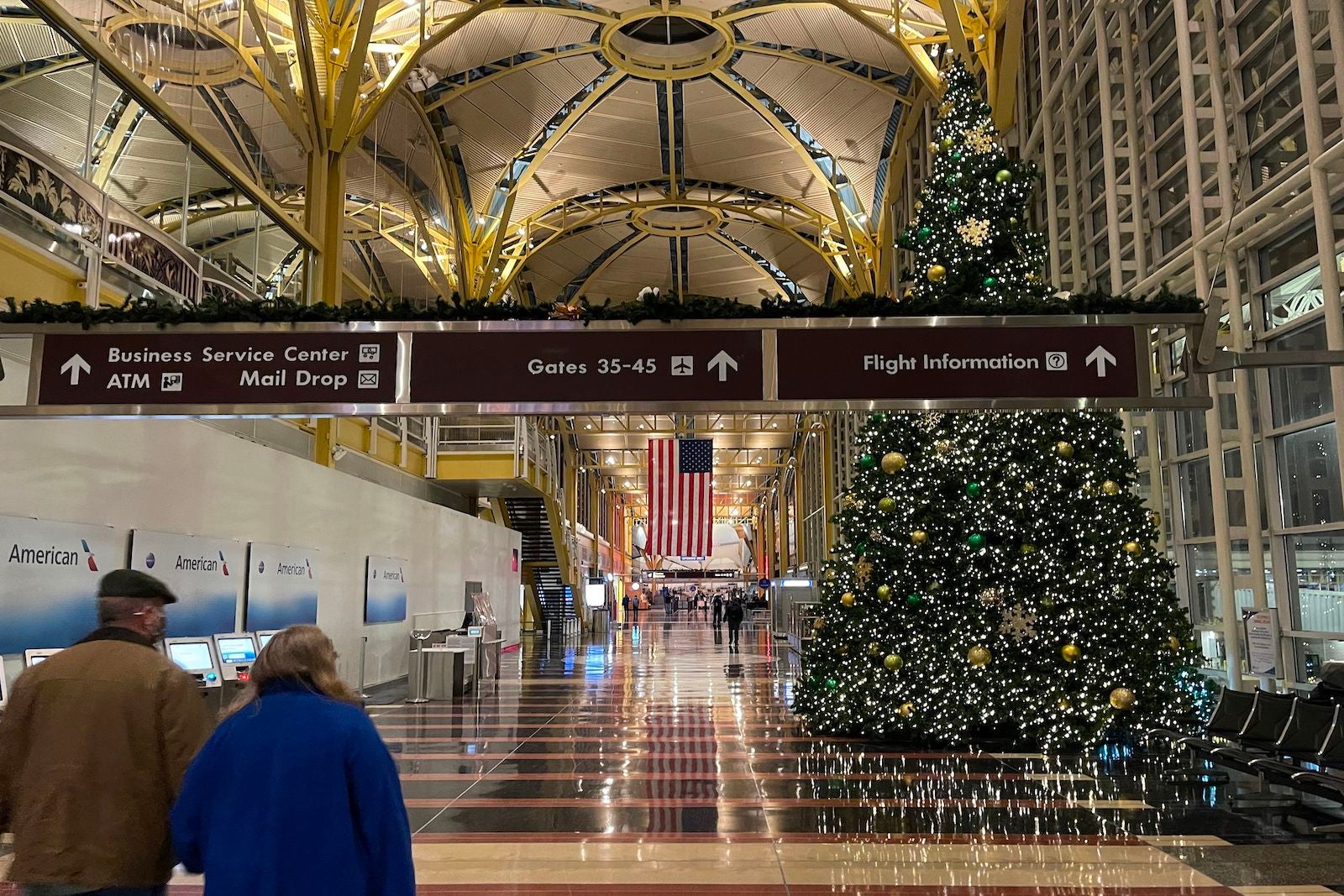 Christmas tree inside airport