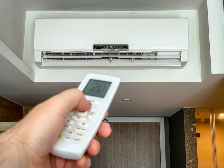 Hotel thermostat hacks to override your room temperature The Points Guy