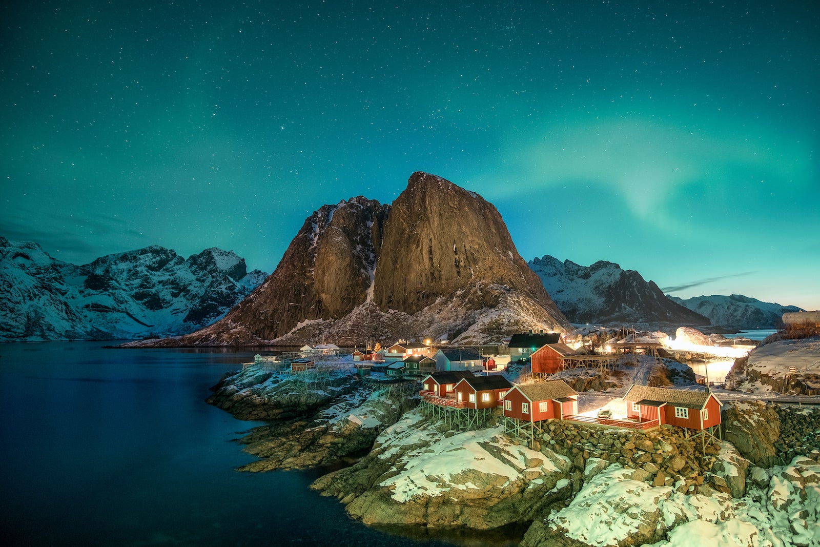 Best Northern Lights Hotels - The Points Guy