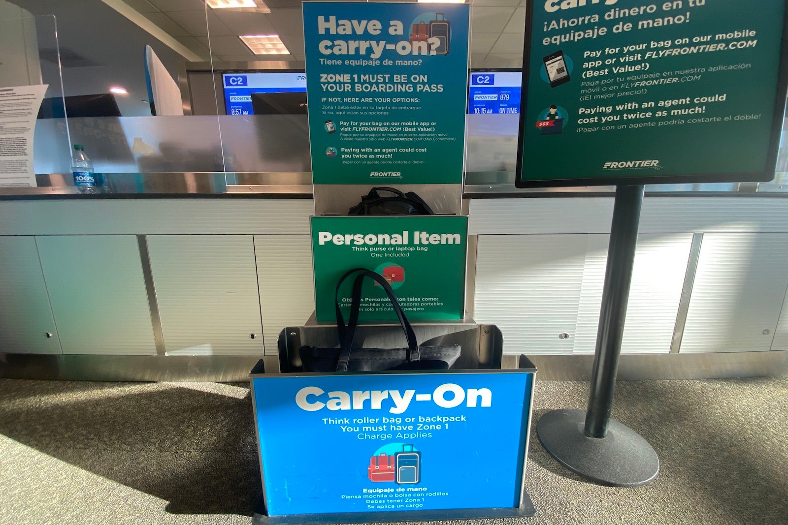 Frontier Airlines Baggage Policy and Carry On Size