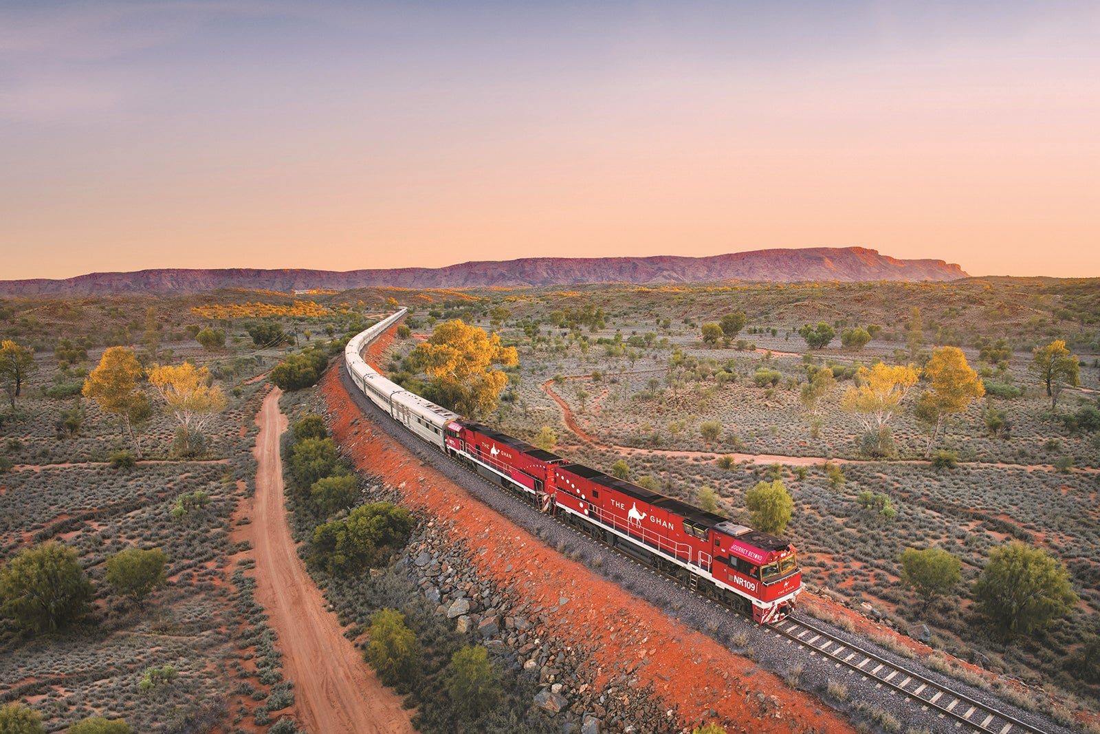 6 destinations that are best explored by luxury train