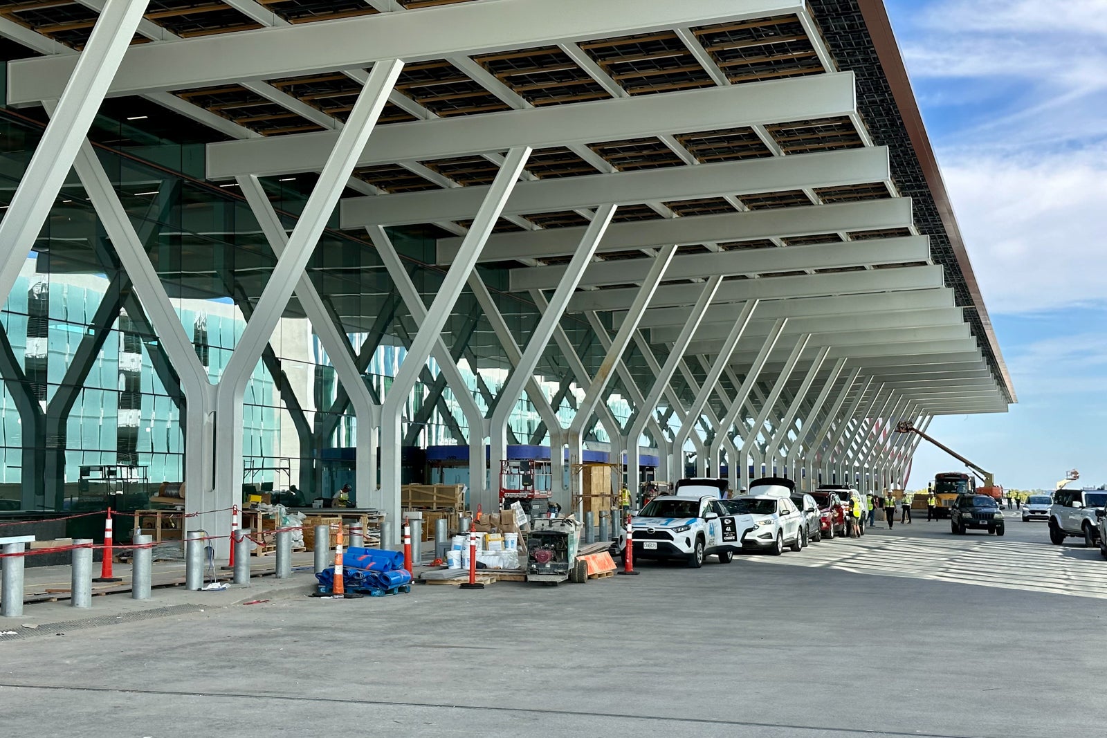 How to park and get through MCI's new airport terminal