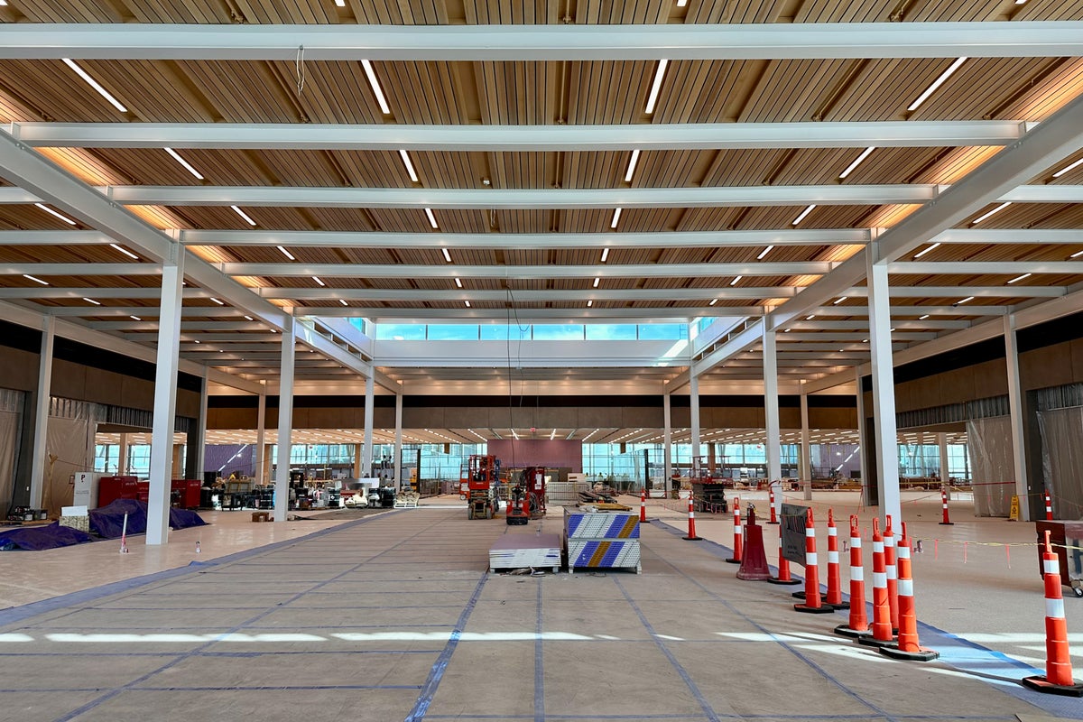 Sneak peek Inside the new Kansas City Airport terminal, opening in