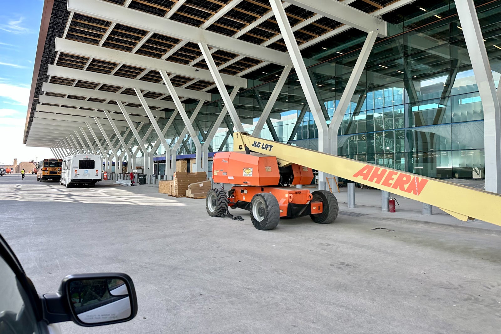 Sneak peek Inside the new Kansas City Airport terminal, opening in