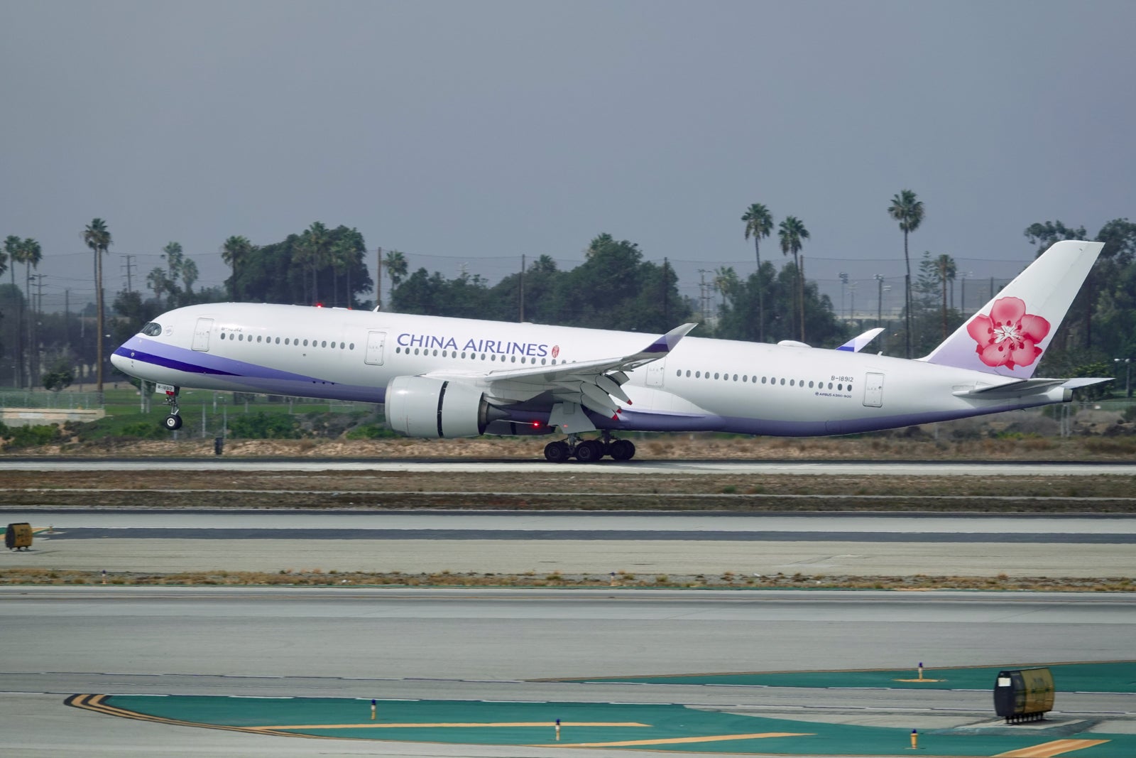 China Airlines eyes Boston, DC as US expansion options for new planes