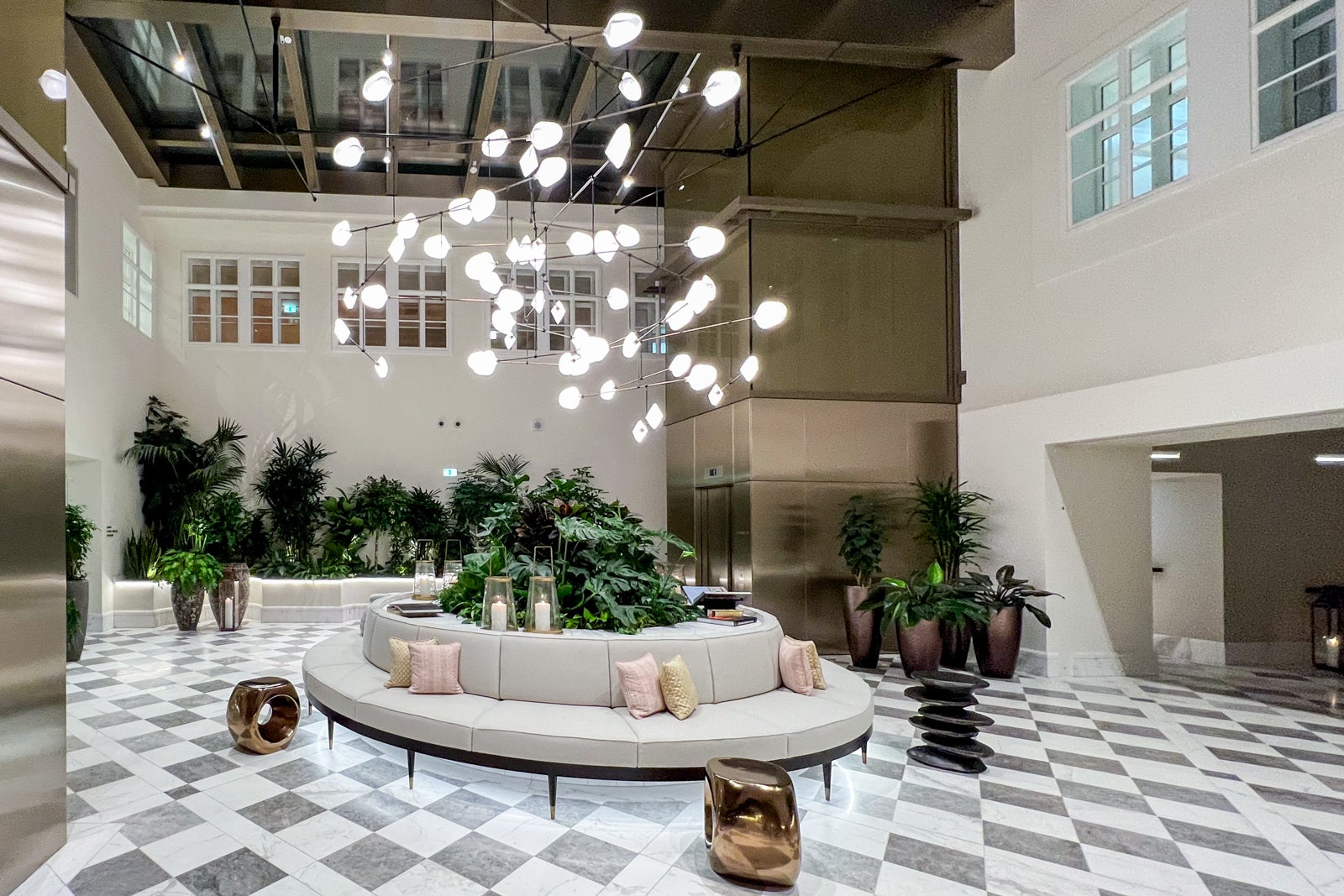 Europe’s newest luxury landmark: A review of the Rosewood Vienna - The ...