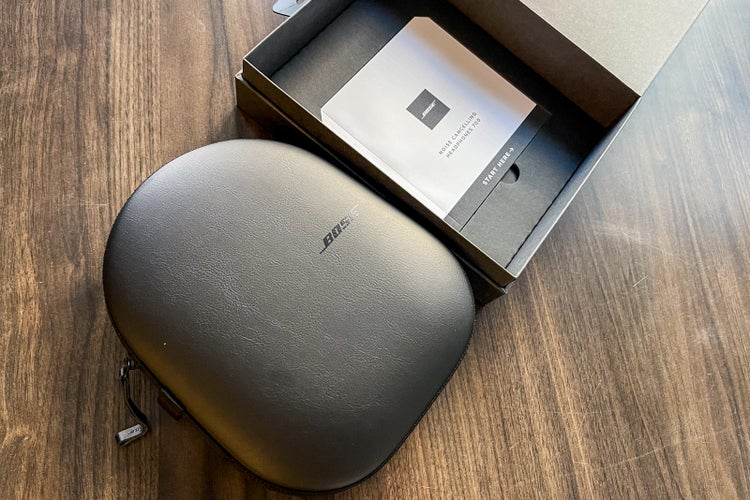 Bose Noise Cancelling Headphones 700 review 1 of the best travel