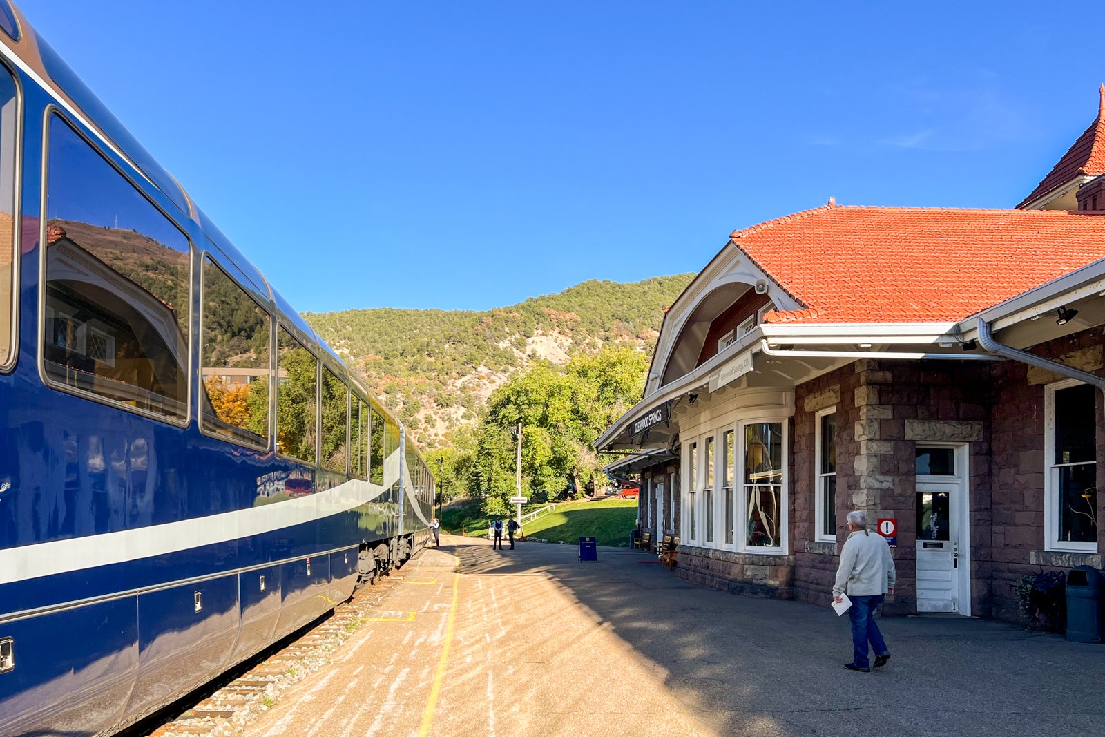 8 luxurious trains rides you can take around the the world - The Points Guy