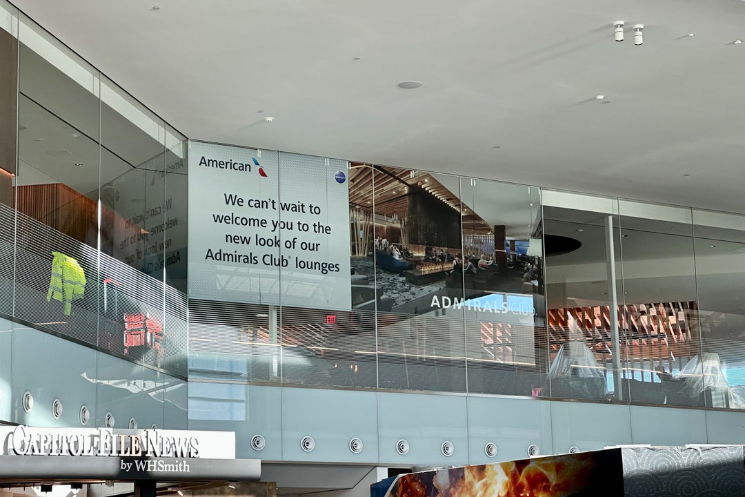 Inside American's stunning new DCA Admirals Club, the first of its kind