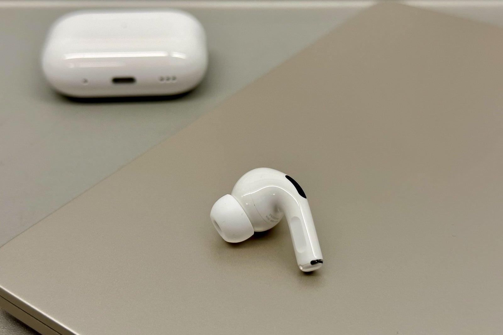 Apple AirPods Pro (2nd generation) review: Noise cancelation fit for an  airplane